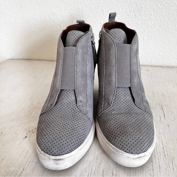 Linea Paolo Felicia grey suede wedge sneaker size 6.5 - Picture 4 of 11